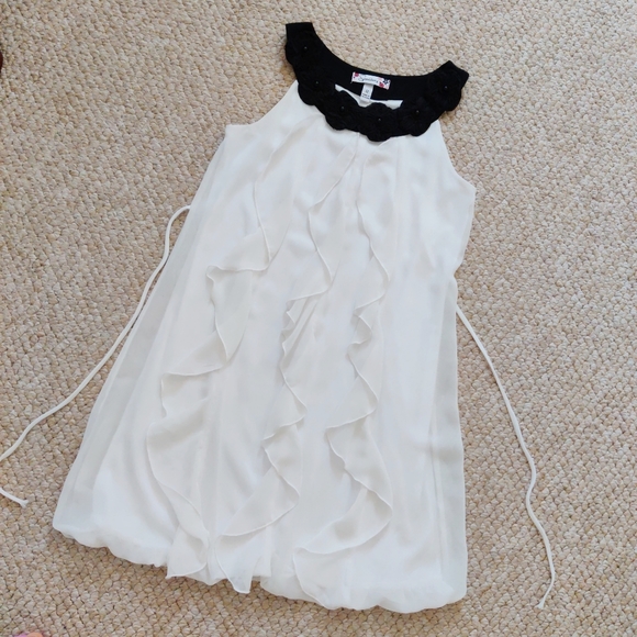 Speechless Other - Speechless chiffon ruffle bubble hem dress sz 12